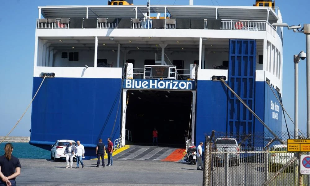 Blue Horizon: «Δεν πετάς άνθρωπο στη θάλασσα ακόμη και αν τον κυνηγάει η αστυνομία» λέει έμπειρος πλοίαρχος
